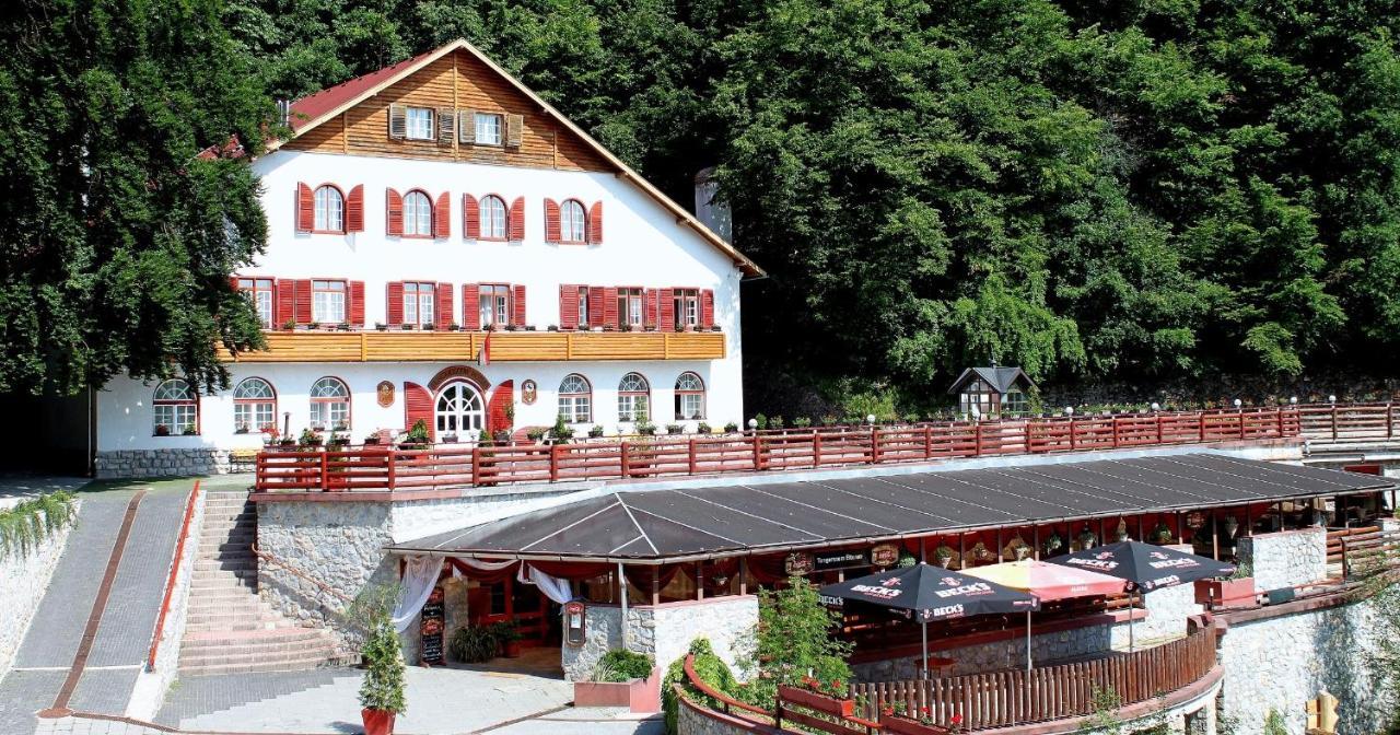 Tengerszem Hotel Es Etterem Josvafo Exterior photo